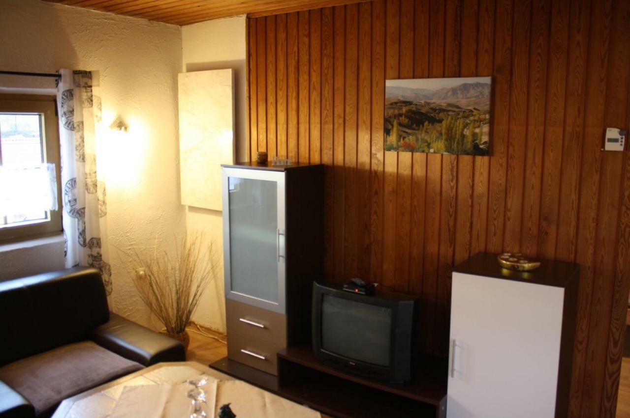 Ferienwohnung Eva Und Alexander Hirschbach  Extérieur photo